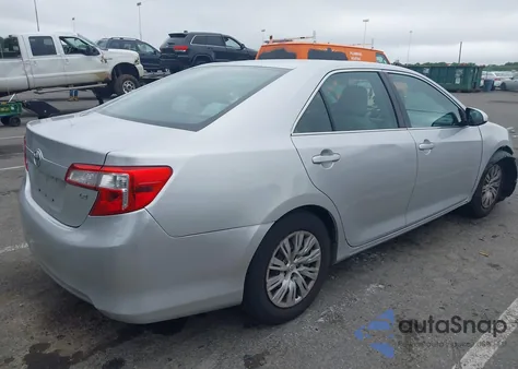 2012 Toyota Camry Le z USA, uszkodzony, nr VIN 4T4BF1FK1CR226035